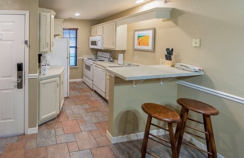 Sheridan Villa | Villa with Access to Amazing Amenities