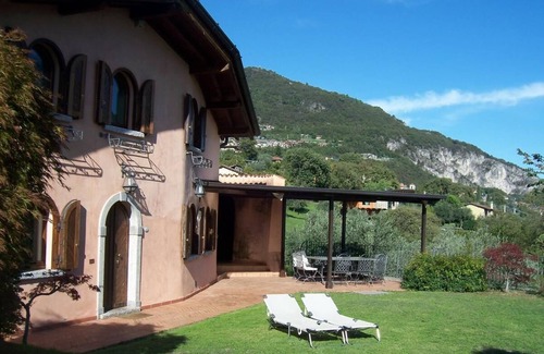 Riva di Solto Villa | Villa with beautiful lake view surrounded by olive groves.