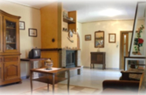 Ascea House | Villa with garden immersed in the enchanting cilento. Book two weeks -25%
