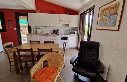 Molini House | Villa with garden + parking - sea view- 8 pers