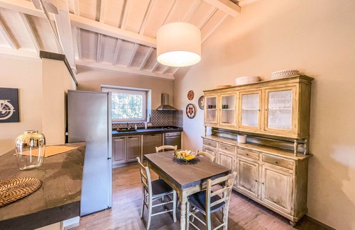 Montecchio Villa | Villa with garden, private pool and air conditioning. Panoramic views!