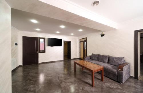 Dilijan Villa | Villa with heating big pool 35C, terrace, sauna and cinema