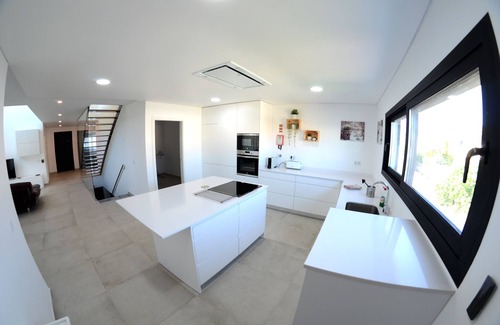 Portimao Villa | Villa with modern architecture, 7 minutes from the beach.