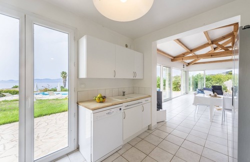 Portigliolo Villa | Villa with panoramic view 5 minutes from the beach