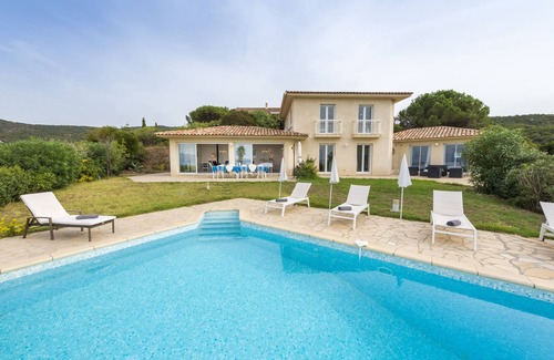 Portigliolo Villa | Villa with panoramic view 5 minutes from the beach