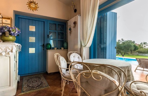 Stifanici Cottage | Villa with perfect sun deck overlooking the pool in the heart of Istria