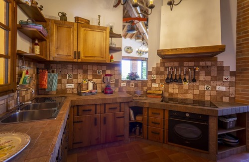 Montaione Villa | Villa with pool, A/C, WIFI, TV, patio, pets allowed, panoramic view, close to San Gimignano