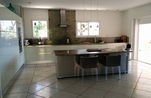 Pietrosella House | Villa with pool and jacuzzi sea view 5 minutes from the beach