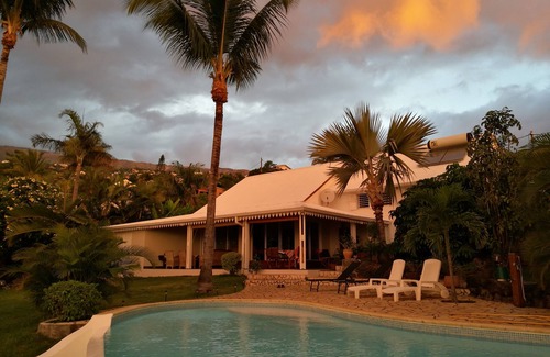 Saint-Leu House | Villa with pool facing the sea - superb 180° view (sea/mountain)