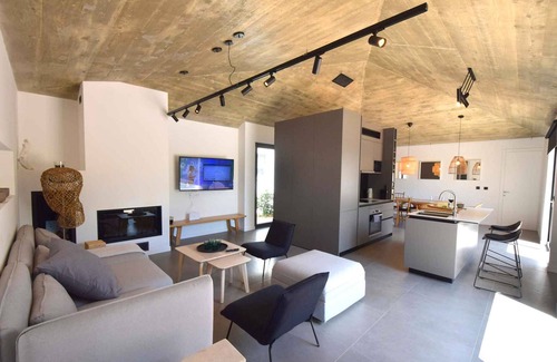 Linardici Villa | Villa with pool in an authentic natural environment
