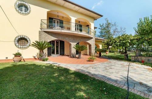 Albanella Villa | Villa with Pool Near Paestum