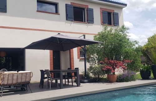 Pibrac Villa | Villa with pool near Toulouse, forest and amenities