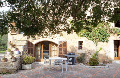 Sant Llorenc des Cardassar Cottage | Villa with private pool in Sant Llorenç a few miles from the beach