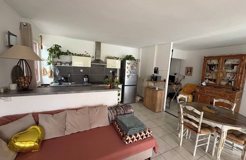 Cassis Villa | Villa with private garden and pool, parking, 5 min from beach and center