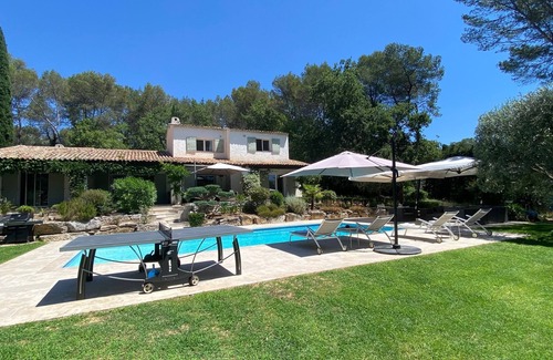 Valbonne Villa | Villa with private heated pool in a lovely domain, with climatisation, next Golf