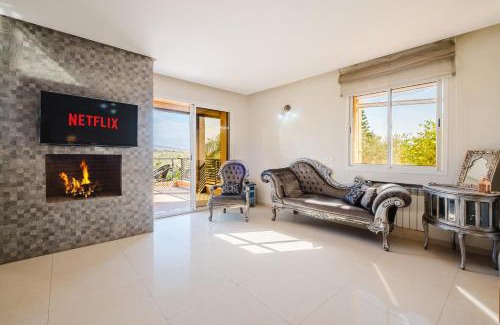 Sidi Abdallah Ghiat House | Villa with Private Garden & Pool Ourika, Atlas Mountains
