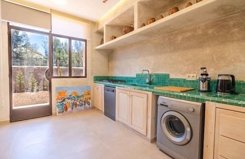 Ounagha House | Villa with Private Pool and Staff