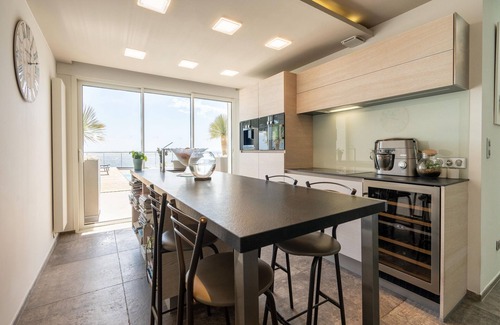 Meze Villa | Villa with private pool and lagoon views