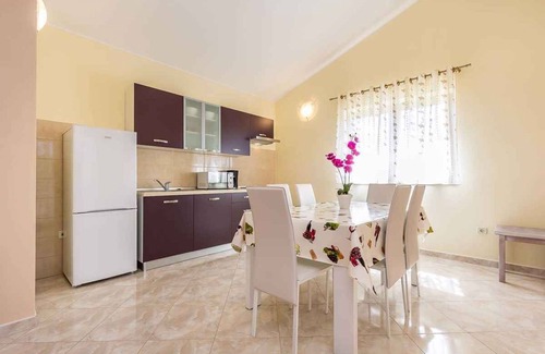Mofardini Villa | Villa with private pool and outdoor shower