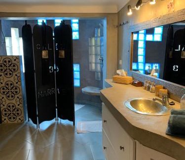 Lagouassem House | Villa with Private Pool and Garden, Fast Wi-Fi
