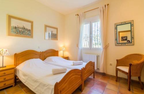 Cumbre del Sol Villa | Villa with Sea Breeze Charm