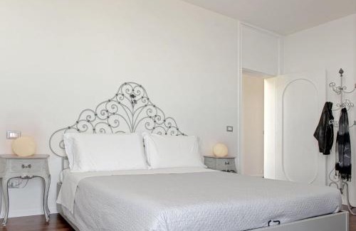 Livorno Apartment | Villa with Sea View Livorno