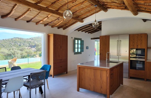 San Pantaleo Villa | Villa with swimming pool and sea view