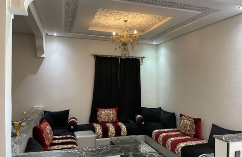 Gueliz Villa | Villa with swimming pool not overlooked