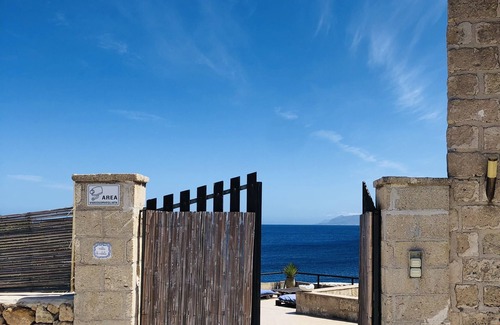 Favignana Villa | Villa with terrace on the coves of Scalo Cavallo
