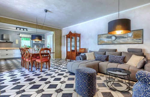 Sumber House | Villa Wruss by Interhome