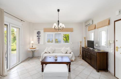 Paliouri Villa | Villa Xenia with seaview & private garden by halu!