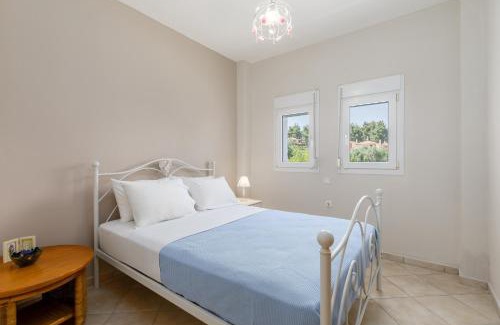 Paliouri Villa | Villa Xenia with seaview & private garden by halu!