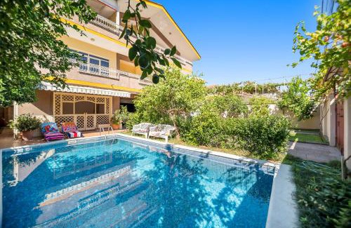 Tirana Apartment | Villa Yjet