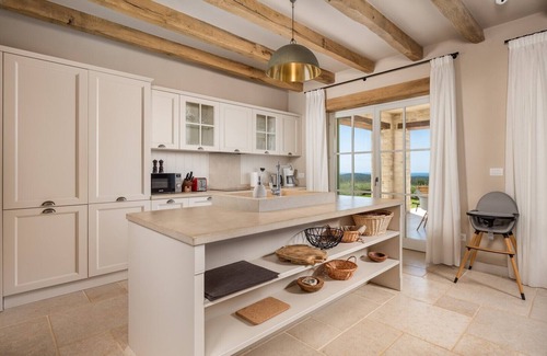 Bale Villa | Villa Zelena Panoramic Seaview, Infinity pool, free EV charger