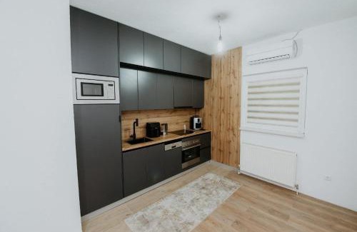 Tuzla Canton Villa | Villa Zigic