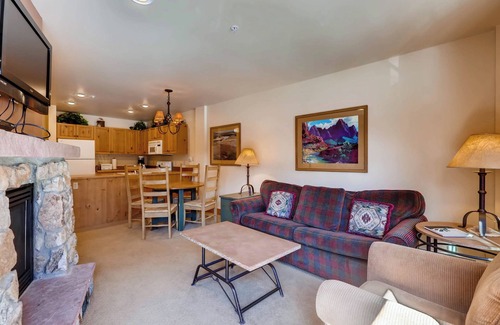 River Run Condo | Village Condo, Walk to Slopes, heated pool access by RedAwning