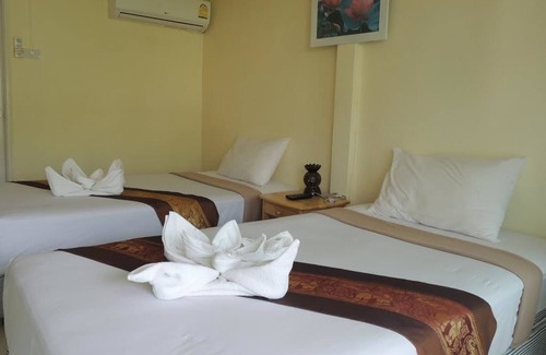 Ko Mook Hotel | Village Garden Bungalows Kho Mook