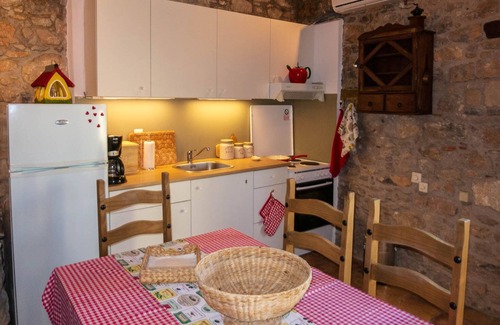 Megalo Chorio House | Village house in studio style fully renovated, stunning sea and mountain views.
