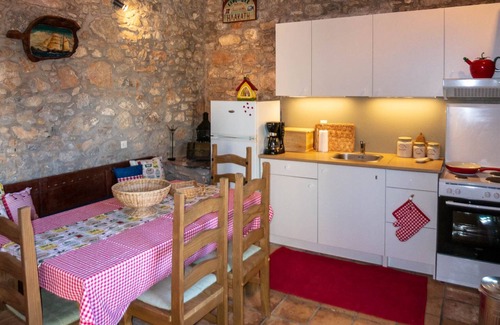 Megalo Chorio House | Village house in studio style fully renovated, stunning sea and mountain views.