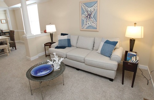 Villages of Five Points House | Village of Five Points, East of Rt 1! Pickle ball, Pool, tennis and steps to the Georgetown-Lewes bike/walking trail!