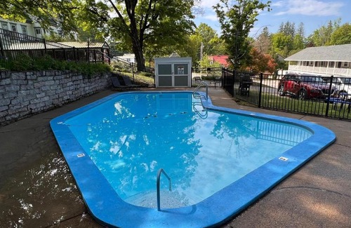 North Conway Hotel | Village Place