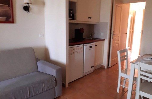 Pont Royal Apartment | Village Pont Royal in Provence - maeva Home - 2 Rooms 4 People Selection