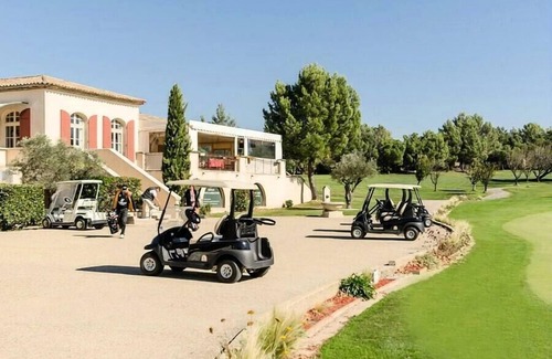 Pont Royal Apartment | Village Pont Royal in Provence - maeva Home - Prestige 2 bedroom apartment (6 people)