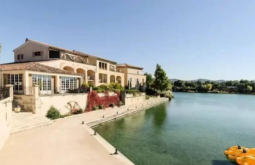 Pont Royal Apartment | Village Pont Royal in Provence - maeva Home - Prestige 1 bedroom apartment (2 people)