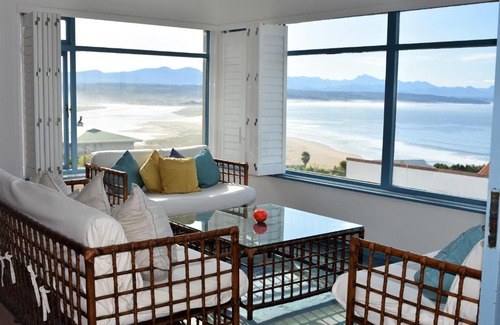 Plettenberg Bay Apartment | Village Square 12