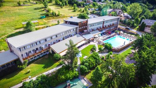 Saint-Chaffrey Resort | Village Vacances Passion Les 4 Saisons Resort & Spa