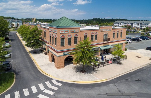 Villages of Five Points Condo | Villages of Five Points 2nd floor condo - great location & amenities!