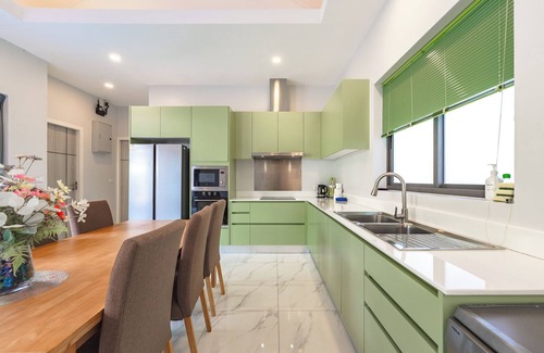 Ban Saiyuan Villa | Villas 6BR 2 Pools For Group Vibe V193