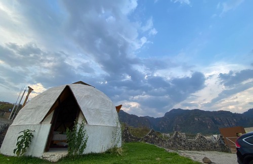 Amatlan Hotel | Villas Amatlan Eco Village Retired from People