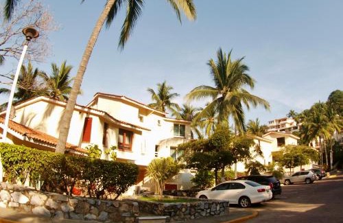 Las Hadas Apartment | Villas del Palmar Manzanillo with Beach Club